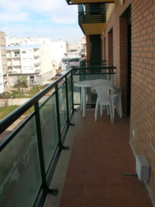 Apartamento Malta 2 dorm y parking - 400 � - ref. 11
